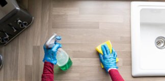 Hamilelikte Aseton Kullanımı: Zararlı mı, Alternatif Temizleyiciler Var mı?